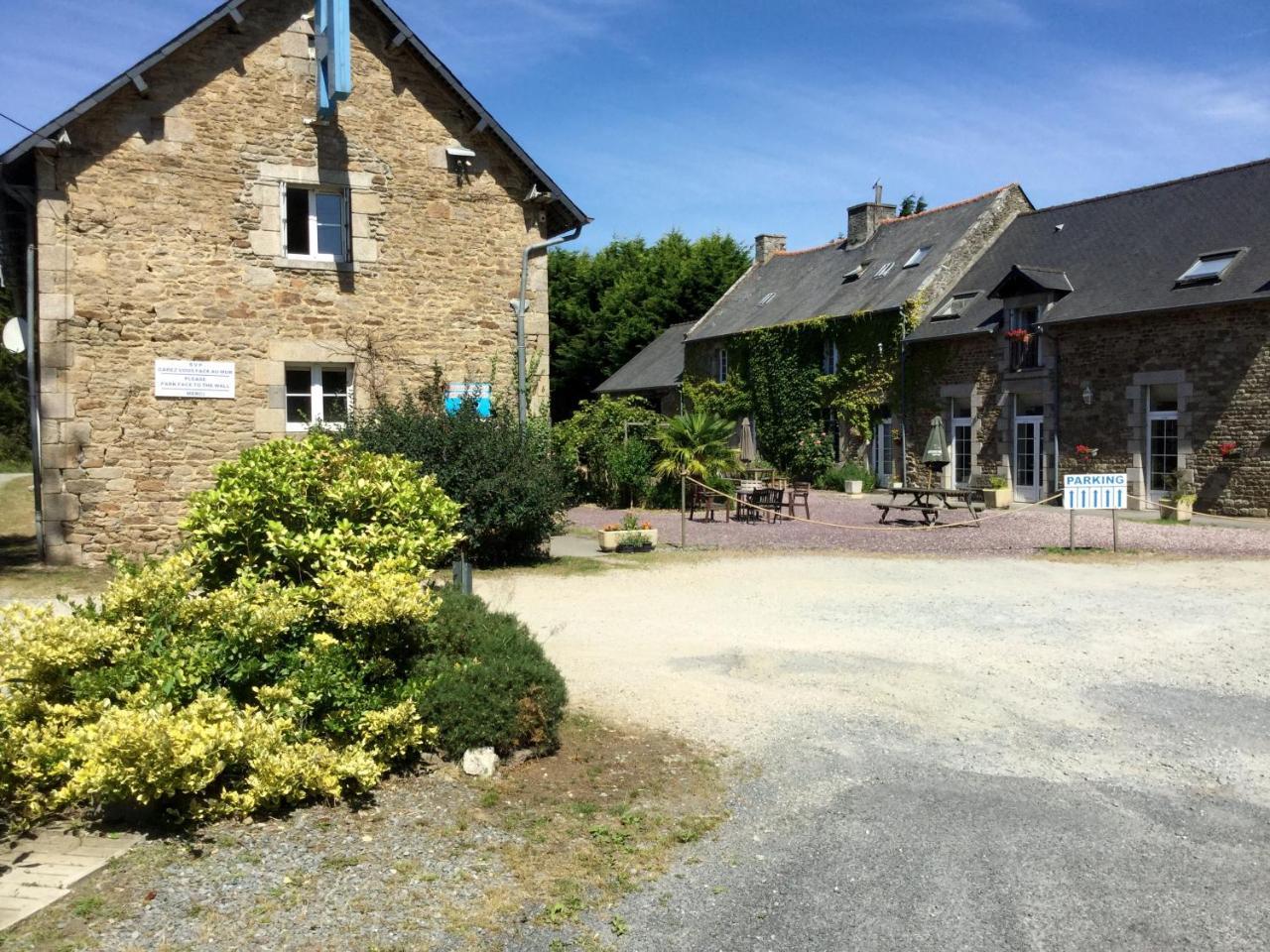 Hotel La Quebecoise Dinan Exteriör bild
